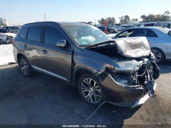  Salvage Mitsubishi Outlander