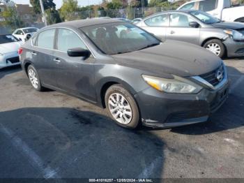  Salvage Nissan Altima