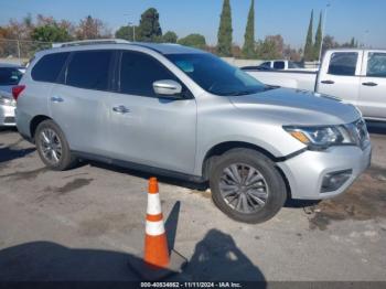  Salvage Nissan Pathfinder