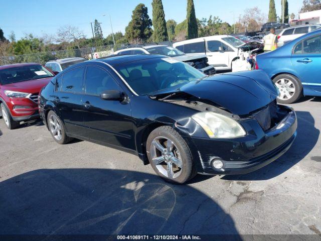  Salvage Nissan Maxima