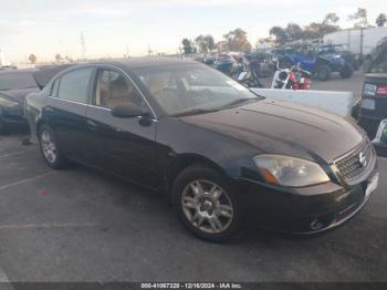  Salvage Nissan Altima