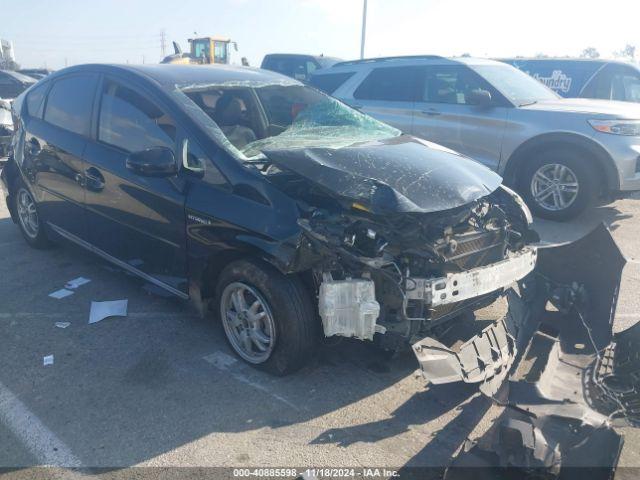  Salvage Toyota Prius