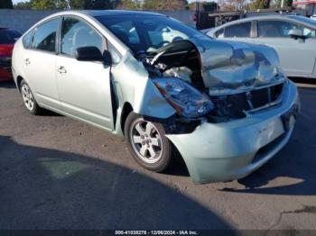  Salvage Toyota Prius