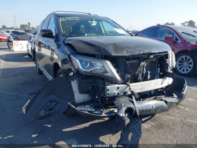  Salvage Nissan Pathfinder