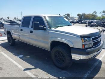  Salvage Chevrolet Silverado 2500