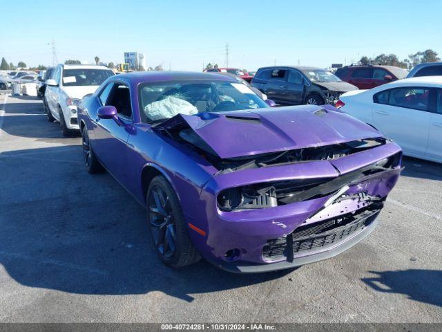  Salvage Dodge Challenger