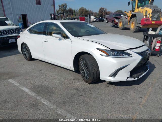  Salvage Lexus Es