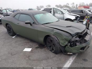  Salvage Dodge Challenger