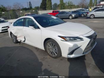  Salvage Lexus Es