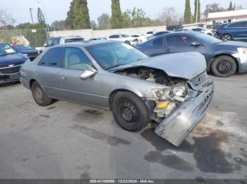  Salvage Toyota Camry