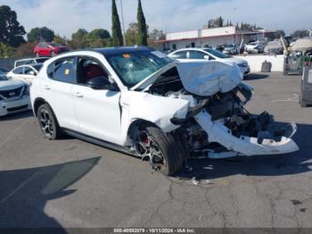  Salvage Alfa Romeo Stelvio