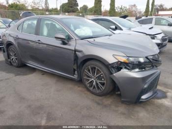  Salvage Toyota Camry