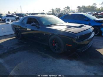  Salvage Dodge Challenger