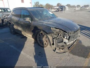  Salvage Porsche Cayenne