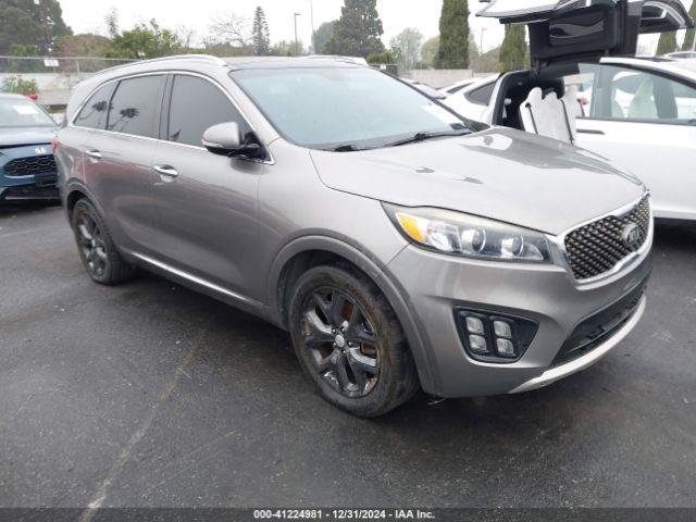  Salvage Kia Sorento