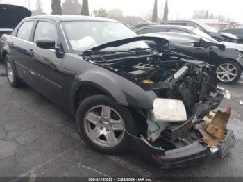  Salvage Chrysler 300