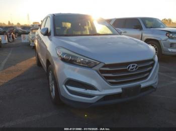  Salvage Hyundai TUCSON