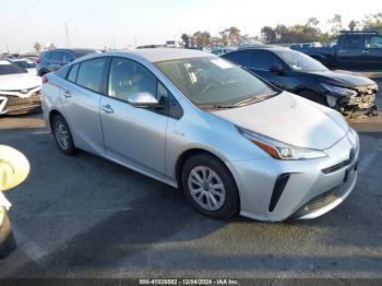  Salvage Toyota Prius