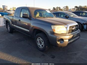  Salvage Toyota Tacoma