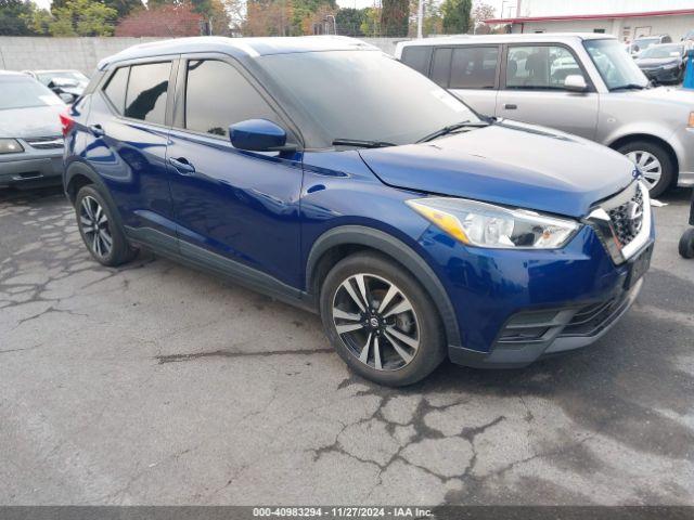  Salvage Nissan Kicks