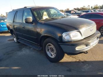  Salvage Ford Expedition