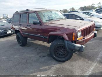  Salvage Jeep Cherokee