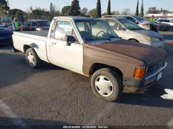  Salvage Toyota Pickup