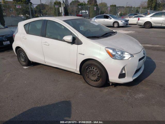  Salvage Toyota Prius c