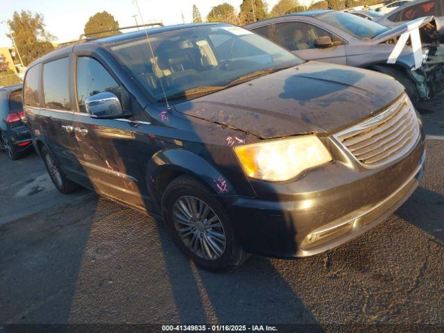  Salvage Chrysler Town & Country