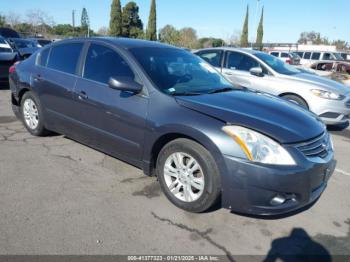  Salvage Nissan Altima