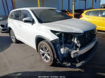  Salvage Toyota Highlander