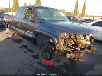  Salvage GMC Sierra 2500