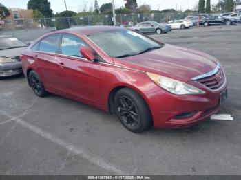  Salvage Hyundai SONATA