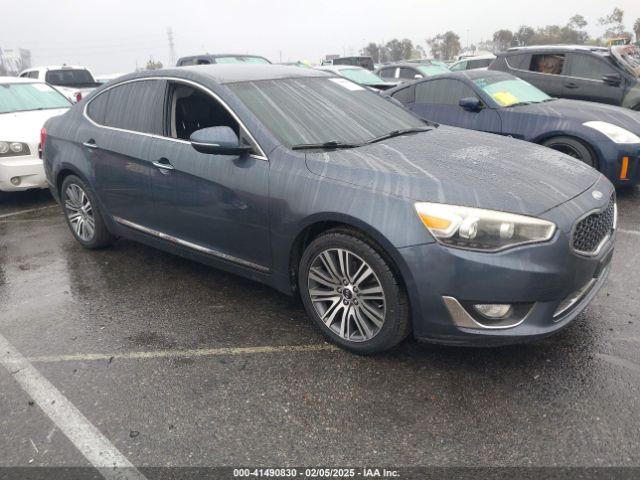  Salvage Kia Cadenza