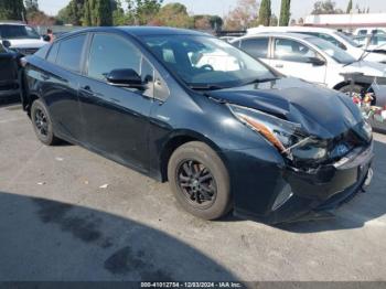  Salvage Toyota Prius