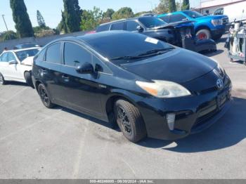  Salvage Toyota Prius