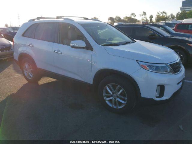  Salvage Kia Sorento