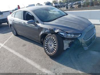  Salvage Ford Fusion