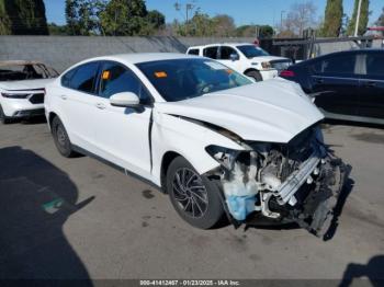  Salvage Ford Fusion