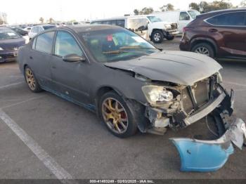  Salvage Nissan Altima