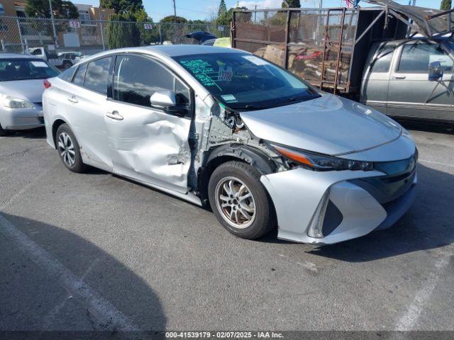  Salvage Toyota Prius Prime