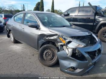  Salvage Nissan Versa