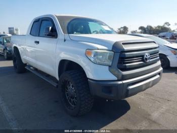  Salvage Toyota Tundra