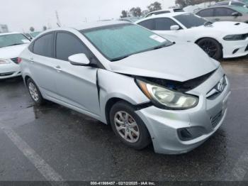  Salvage Hyundai ACCENT