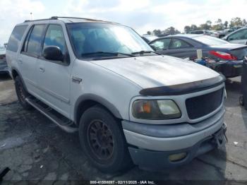  Salvage Ford Expedition