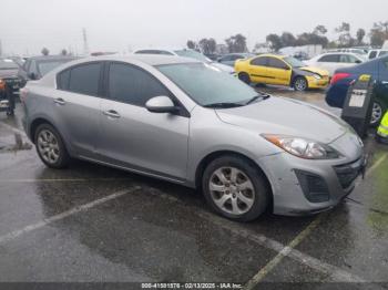  Salvage Mazda Mazda3