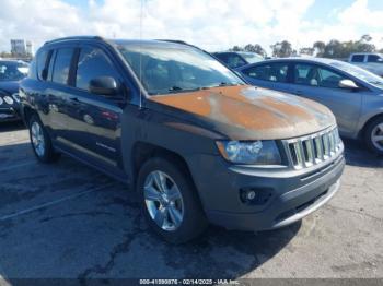  Salvage Jeep Compass