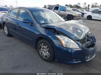  Salvage Nissan Altima