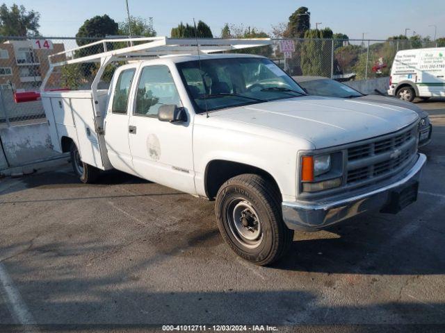  Salvage Chevrolet C2500