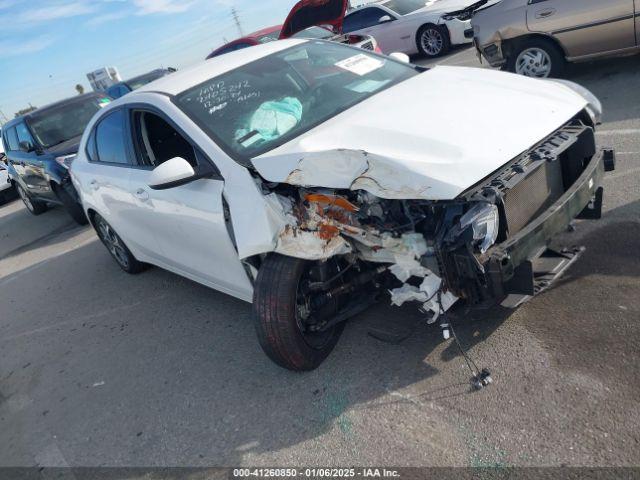  Salvage Kia Forte